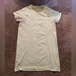 Lululemon swiftly tech top-stained
